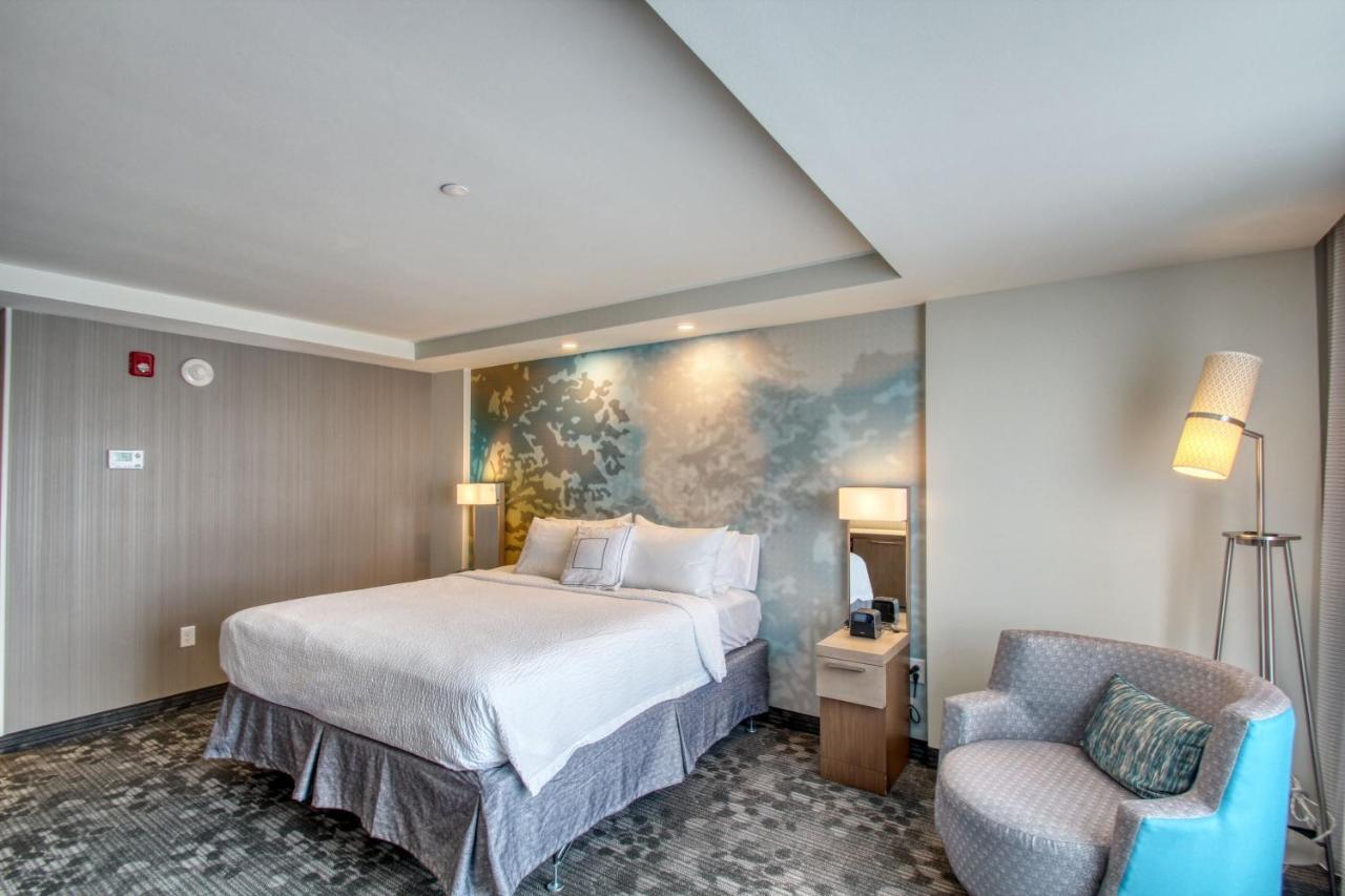 Courtyard By Marriott Fargo Hotel Eksteriør billede