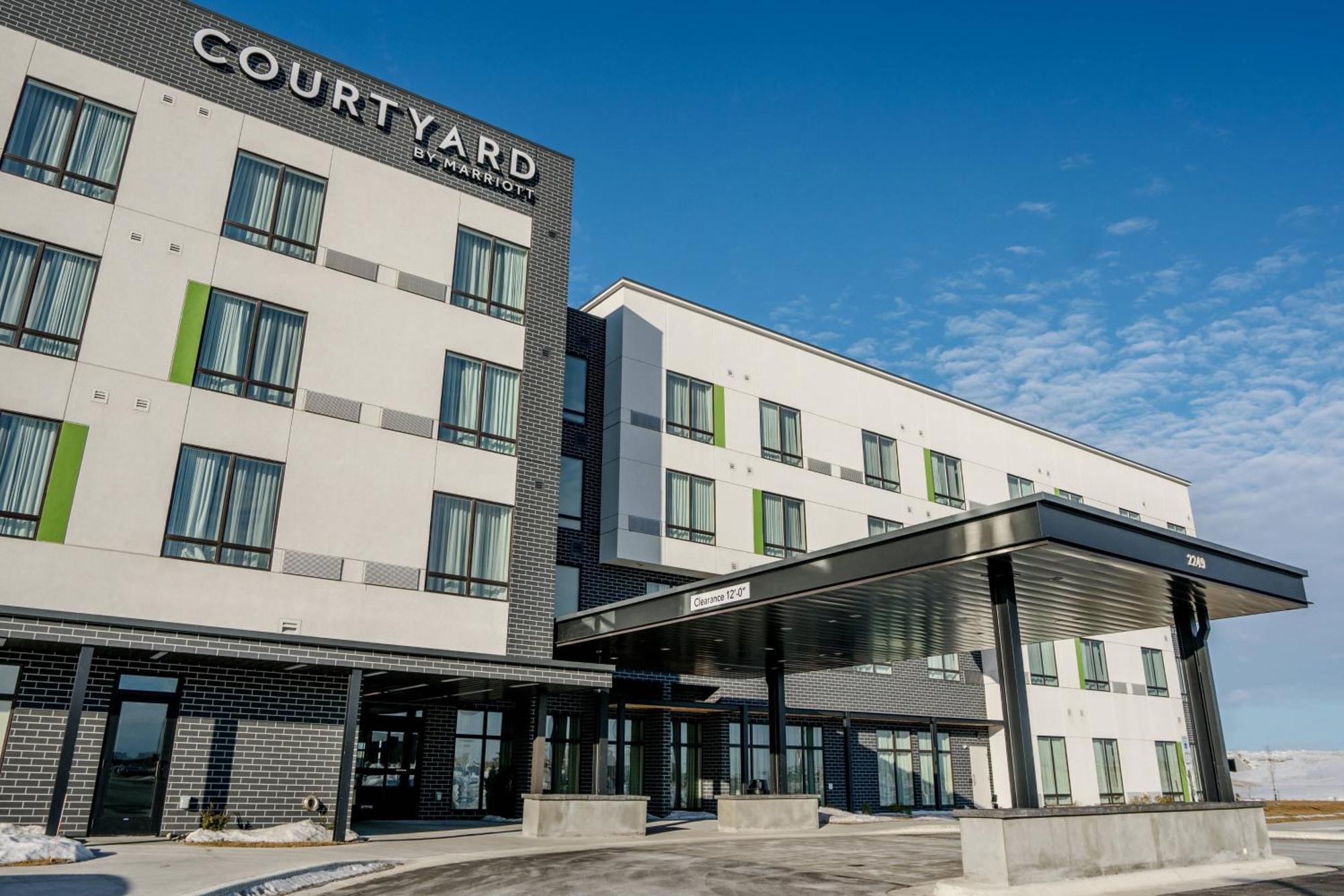 Courtyard By Marriott Fargo Hotel Eksteriør billede