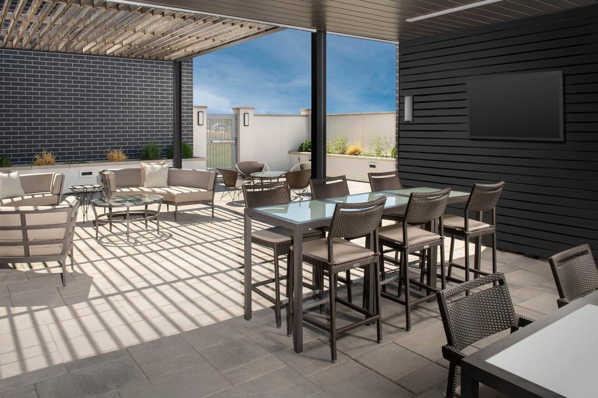 Courtyard By Marriott Fargo Hotel Eksteriør billede