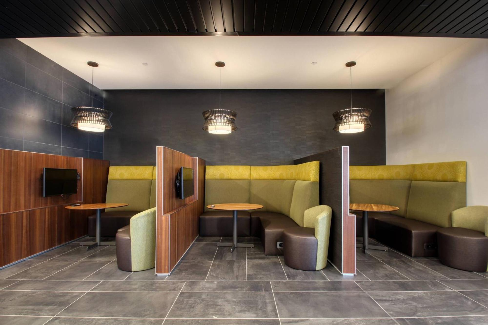 Courtyard By Marriott Fargo Hotel Eksteriør billede